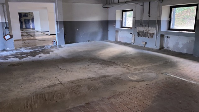 Fertig umgebaute Büroräume zu Ausstellungsboxen Bild: BauAustellung15.jpg