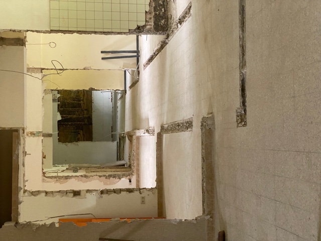 Umbau der ehemaligen Büroräume zu Ausstellungsboxen Bild: BauAustellung6.jpeg