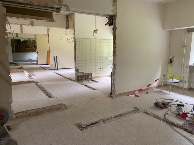 Umbau der ehemaligen Büroräume zu Ausstellungsboxen Bild: BauAustellung7.jpeg